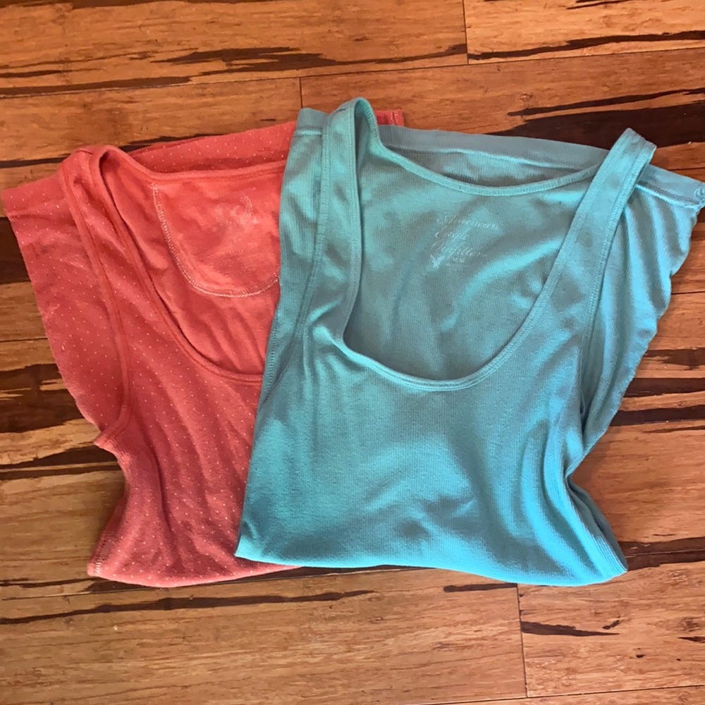 American Eagle Tank Top Bundle